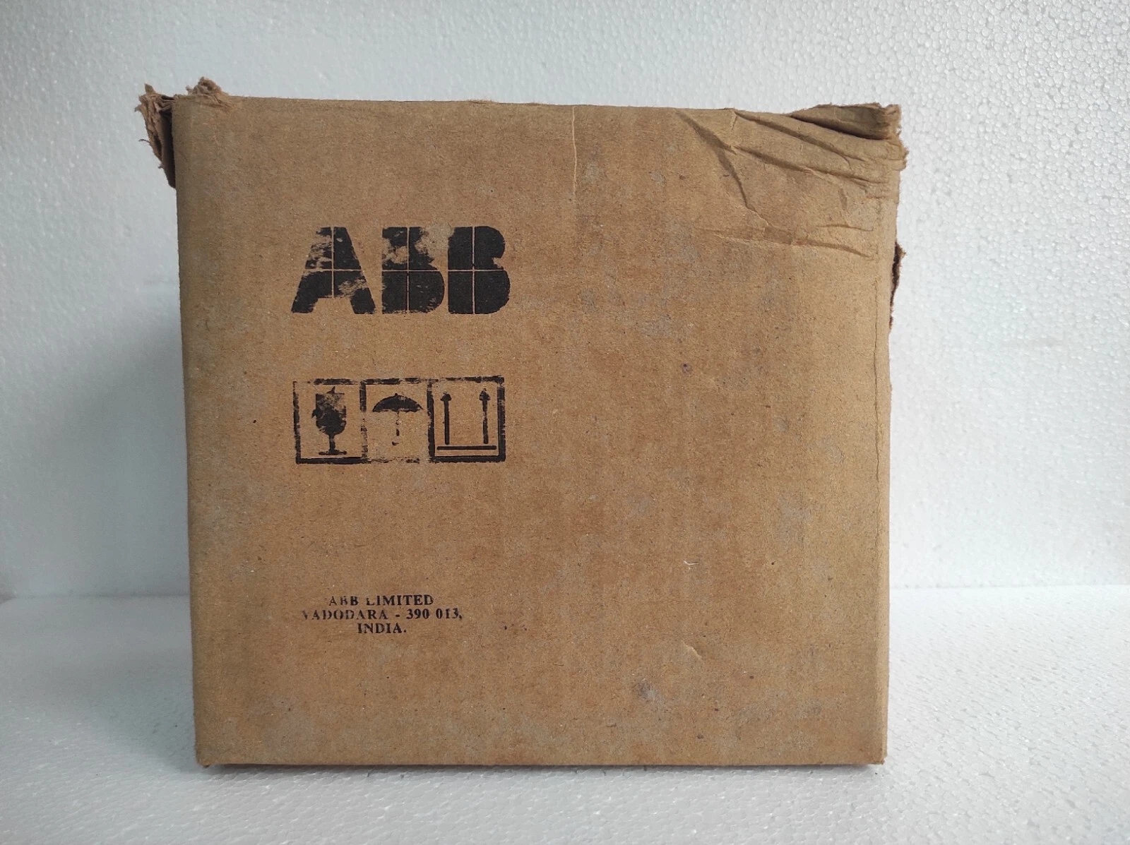 admin/uploads/uploads/ABB pq8nch2j  PQ8NCH2J Master Trip Relay_5.webp